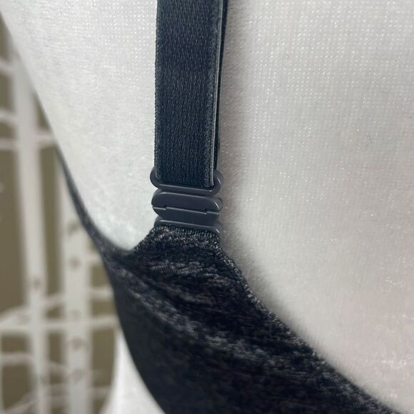 Victoria’s Secret Heathered Charcoal Grey Uplift Semi Demi Convertible Strap Und - Picture 5 of 8